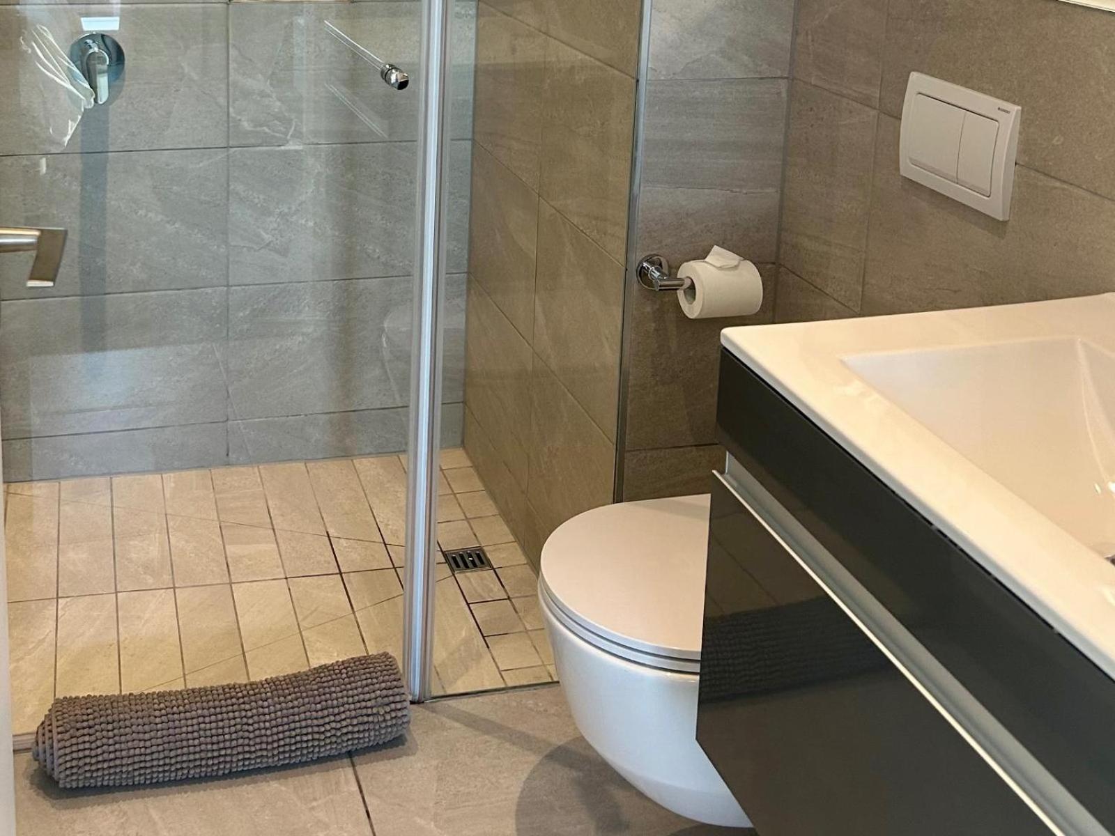Outstanding 2101 The Rubik 1bedroom Corner Unit With Sensational Views And Free Parking Bay *