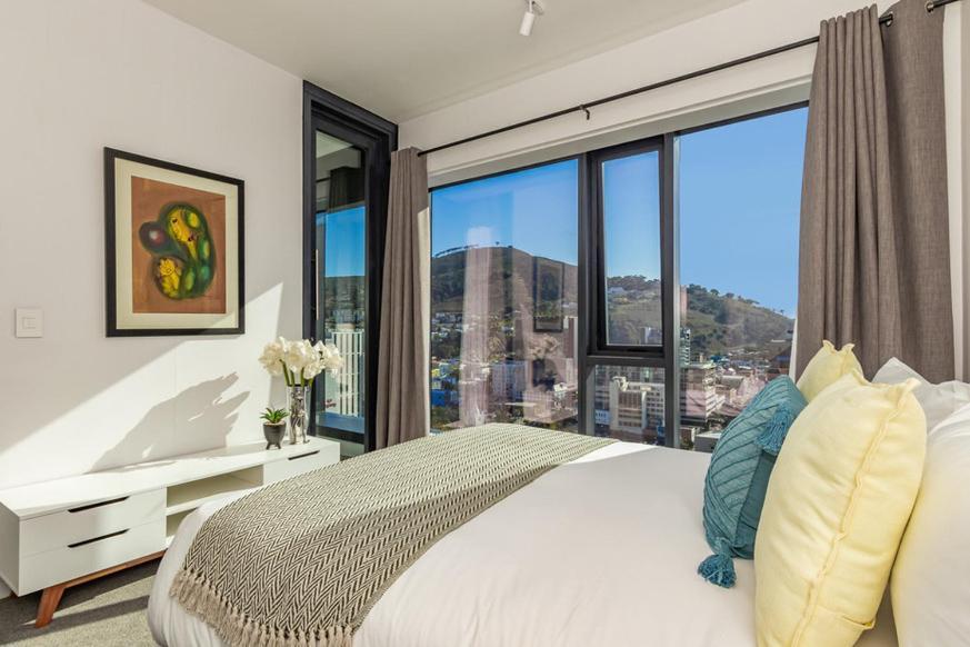 2101 The Rubik With Sensational Views, Rooftop Pool And Parking Apartment *